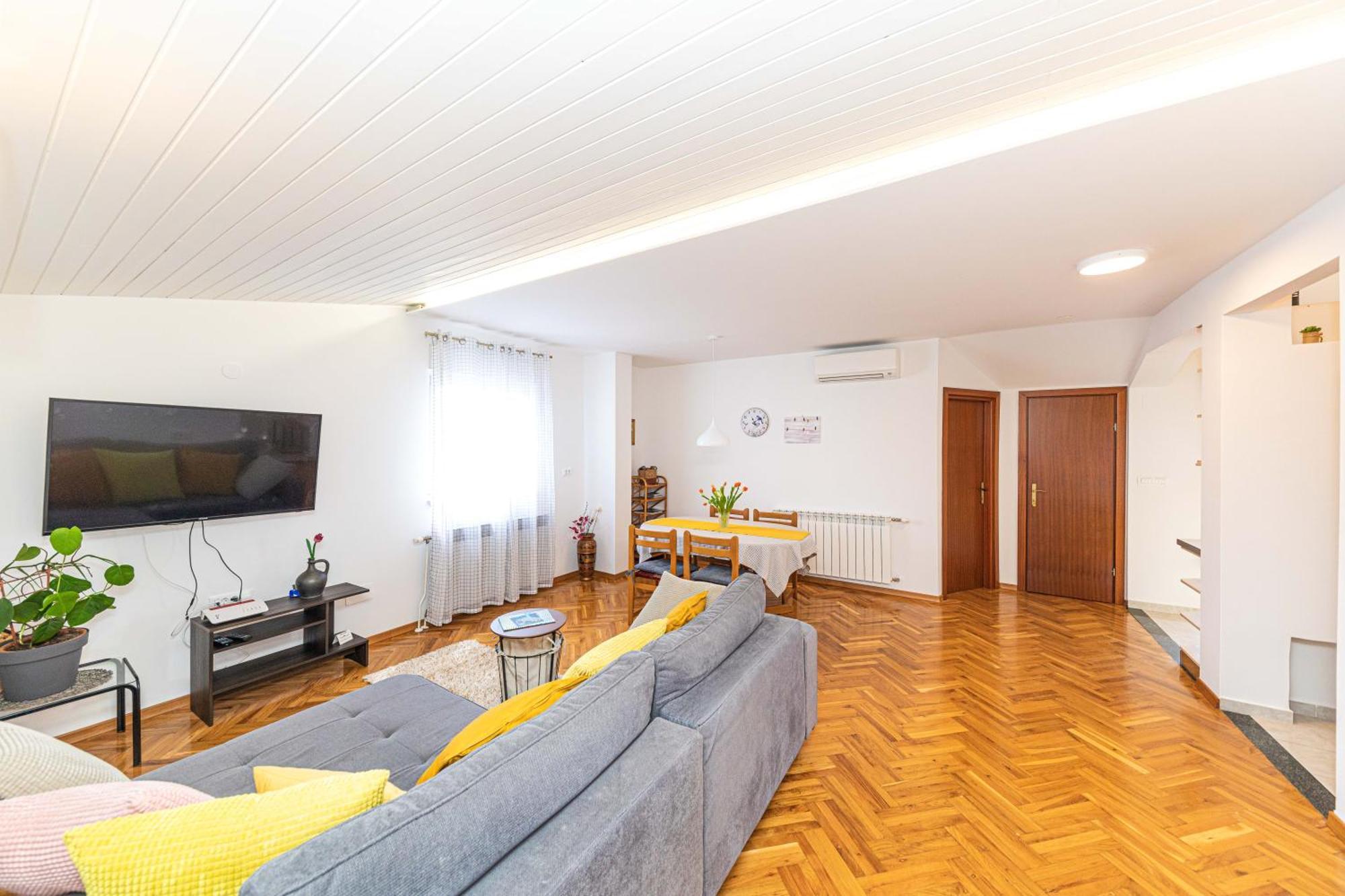 Apartments Iskra Stobreč Kültér fotó
